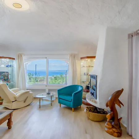 Villa La Torre By Interhome Roses